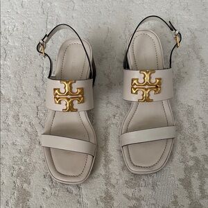 Tory Burch Eleanor Slingback Sandal Size 10. Great condition